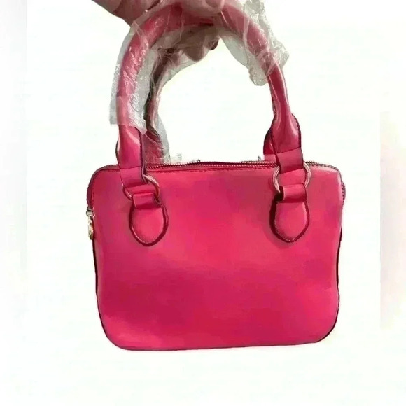 Hot Pink Women’s Purse Tote Bag Handles Strap New with Tags Medium - Picture 3 of 16